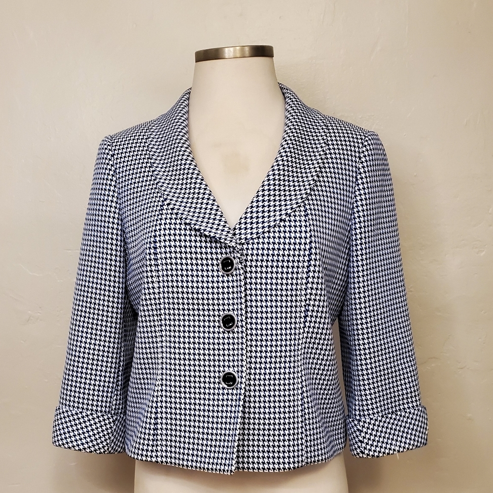 Tahari Arthur S. Levine Size 16 Blazer Suit Jackey